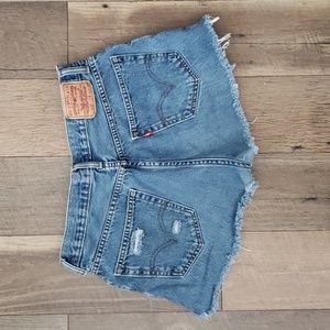 Levi's 560 Distressed Cut Off Shorts